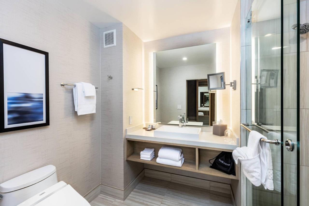 Courtyard By Marriott Los Angeles Monterey Park Buitenkant foto