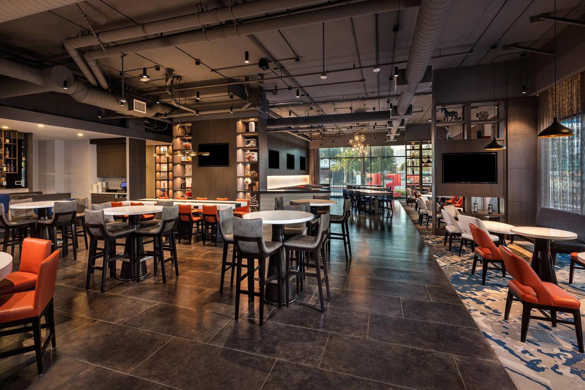 Courtyard By Marriott Los Angeles Monterey Park Buitenkant foto