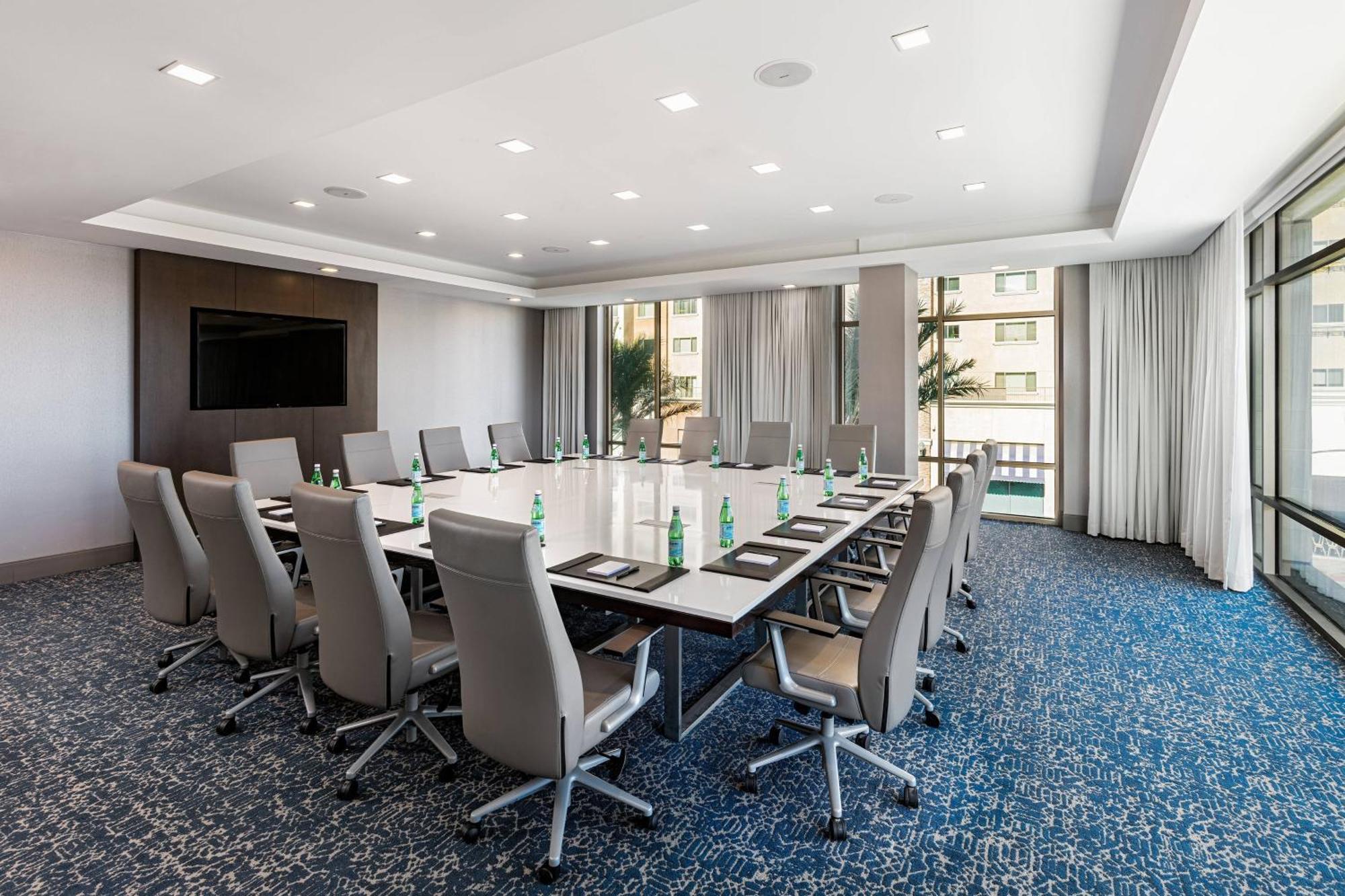 Courtyard By Marriott Los Angeles Monterey Park Buitenkant foto
